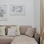 Cozy Domus Apartment - Rome